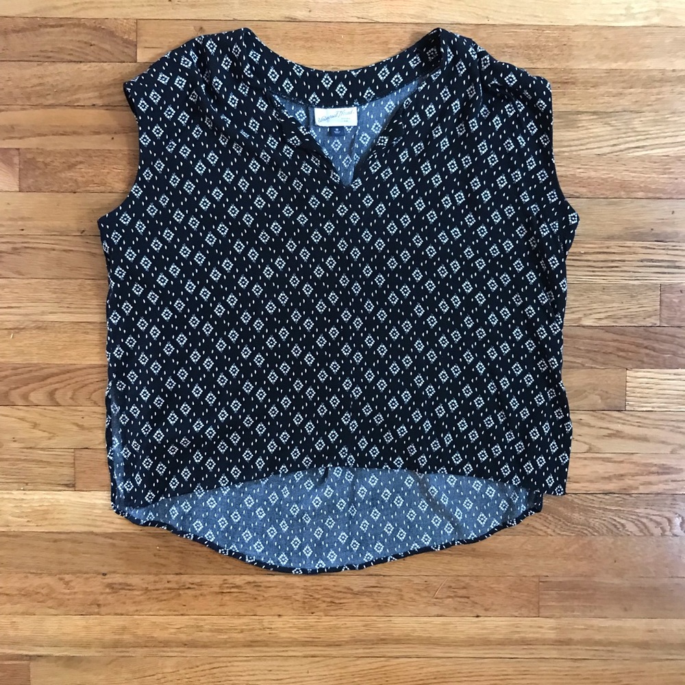 Black patterned hi-low blouse